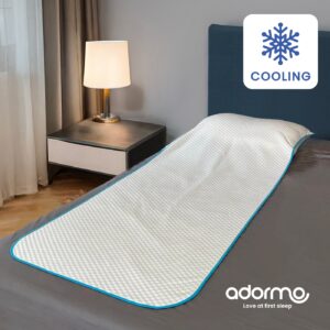 Adormo Loves to Be Cool Mat